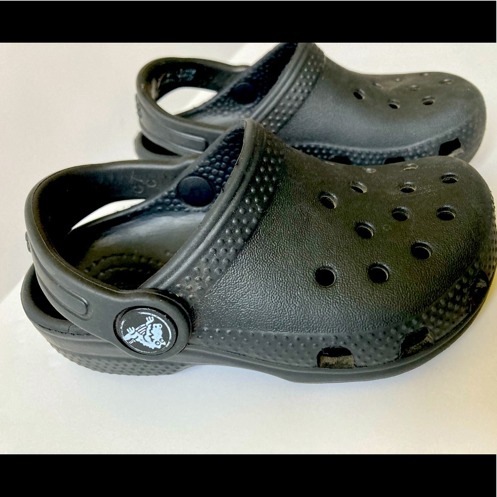 Toddler Crocs shoes